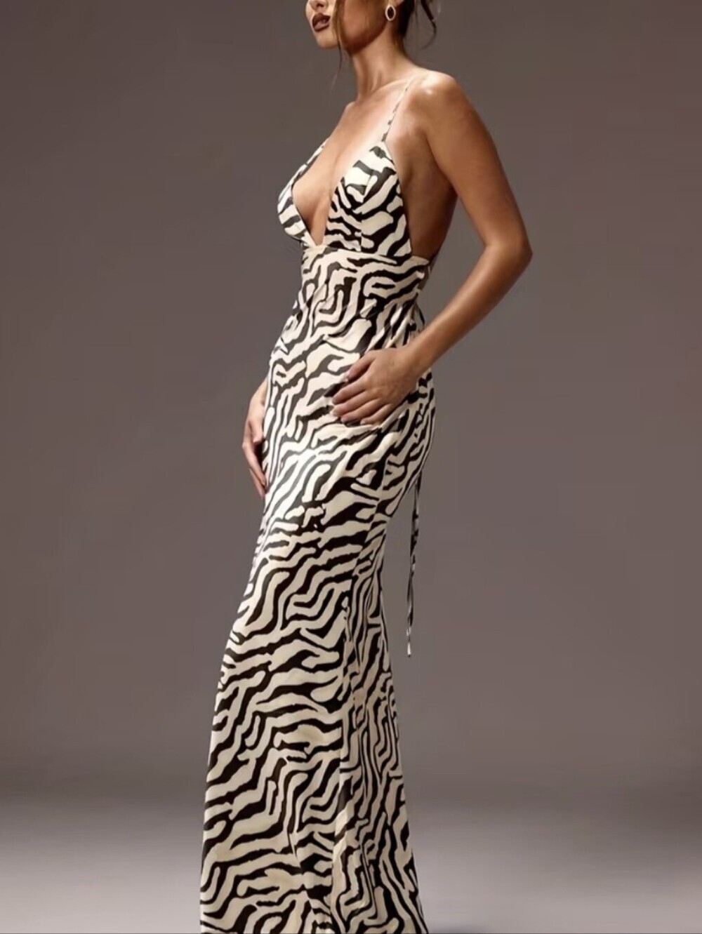 Women'S Fashion Sexy Leopard Print Spaghetti Strap V-Neck Bodycon Long Dress - Picture 4 of 5